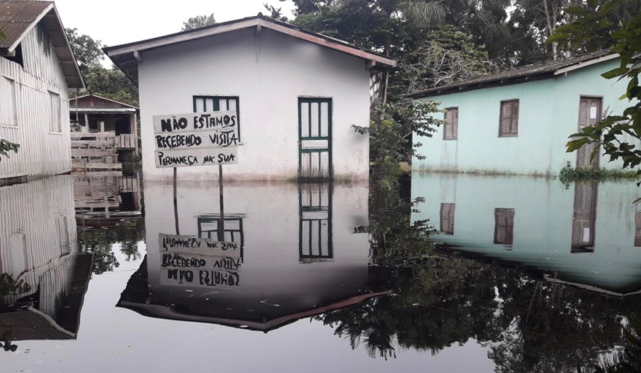 flood in the jauaperi reserve brazil
